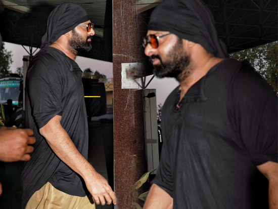 Prabhas Snapped Leaving To Mumbai